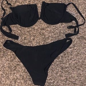Black swimsuits set